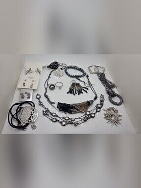 VINTAGE & Y2K DESIGNER JEWELRY LOT 14 PC Stella & Dot Lia Sophia 18KGP Hematite